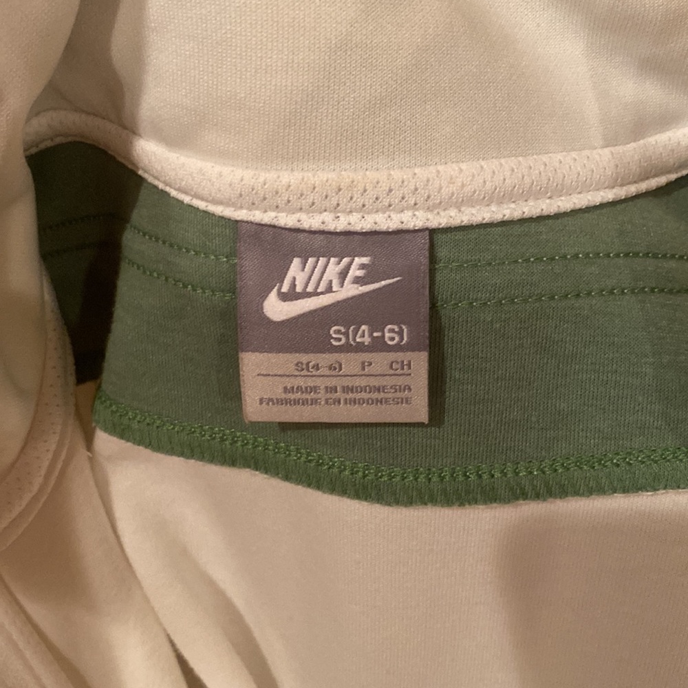 Nike jacket - Picture 5 of 5